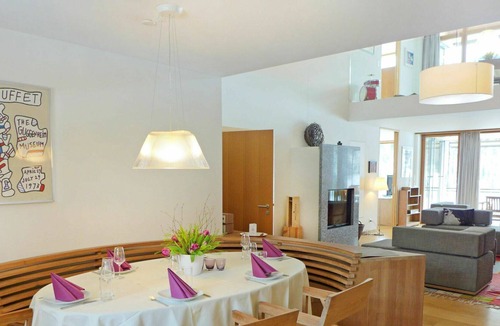 Celerina-Schlarigna Apartment | Beautiful apartment for 8 people with WIFI, TV, balcony and parking
