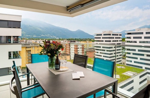 Locarno Apartment | Beautiful apartment for 4 people with WIFI, TV, balcony and pets allowed