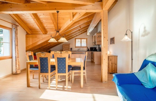 Riom-Parsonz Apartment | Beautiful apartment for 6 people with WIFI, TV, balcony, pets allowed and panoramic view