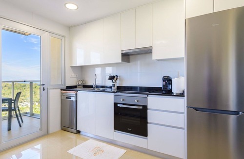 Cabanes Apartment | Beautiful apartment for 4 people with WIFI, A/C, pool, TV and terrace