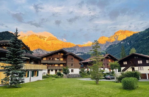Lenk Apartment | Beautiful apartment for 2 people with WIFI