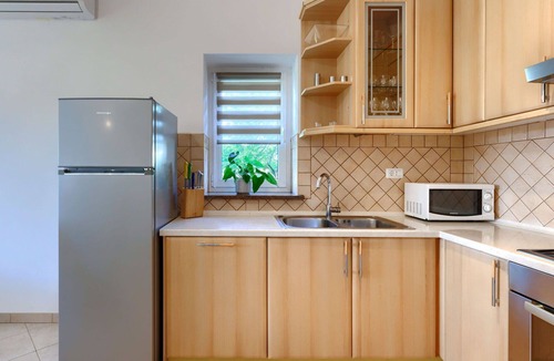 Vosteni Apartment | Beautiful apartment for 6 people with private pool, A/C, WIFI, TV and terrace