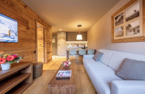 Zinal Apartment | Beautiful apartment for 6 guests with WIFI, terrace and pets allowed