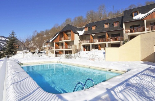 Peyragudes Apartment | Beautiful apartment for 4 people with WIFI, pool, TV, terrace, pets allowed and parking