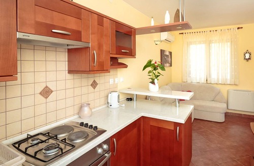Brajkovici Apartment | Beautiful apartment for 3 people with A/C, WIFI, TV and terrace
