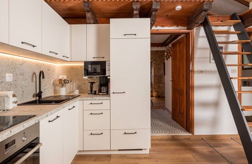 Gabonjin Apartment | Beautiful apartment for 4 guests with WIFI, A/C, pool, TV and terrace