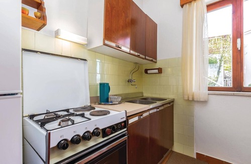 Kraljevica Apartment | Beautiful apartment in Kraljevica with WiFi