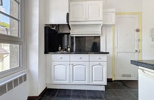 Chantilly Apartment | Beautiful apartment in Chantilly center