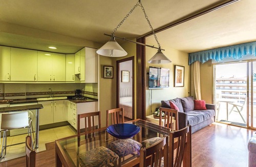 Blanes Apartment | Beautiful apartment in Blanes with WiFi