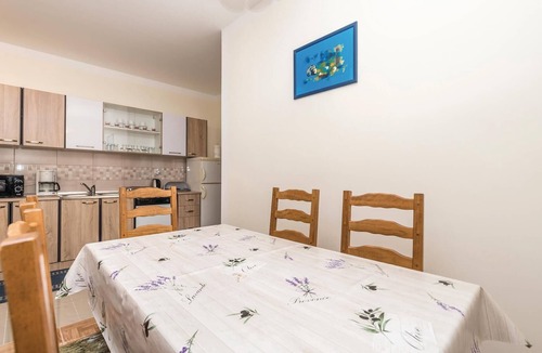 Veli Brgud Apartment | Beautiful apartment in Bresca with WiFi