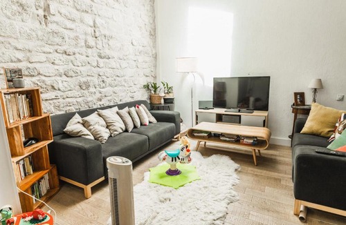 17th Arrondissement Apartment | Beautiful apartment in Batignolles