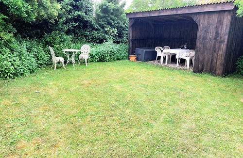Stege Apartment | Beautiful apartment in central Stege with a private garden.