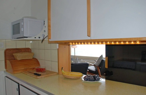Aldesago House | Beautiful apartment in villa with private pool, WIFI, TV, terrace, pets allowed and panoramic view