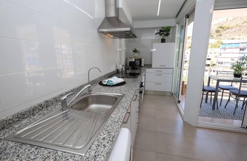 L'Albufereta Apartment | Beautiful apartment in Alicante on the beachfront for 4 people