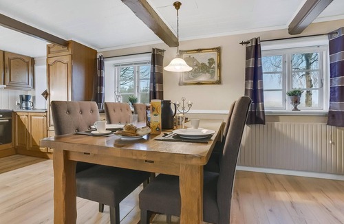 Emmerlev Apartment | Beautiful apartment in Højer with WiFi