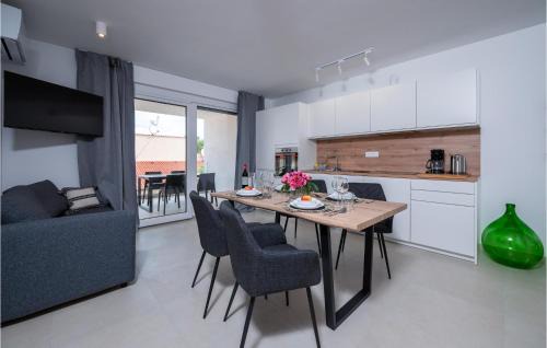 Barbariga Apartment | Beautiful Apartment In Vodnjan With Wifi