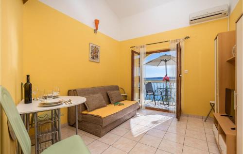 Baric Draga Apartment | Beautiful Apartment In Lukovo Sugarje