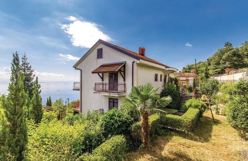 Veprinac Apartment | Beautiful apartment in Kolavici