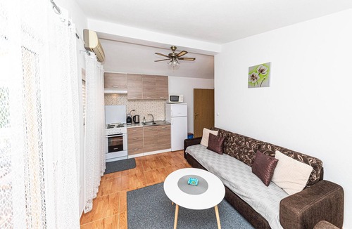 Poljica Apartment | Beautiful apartment in Poljica with WiFi