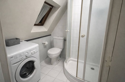 Quartier de la Folie-Mericourt Apartment | Beautiful apartment in République & Marais