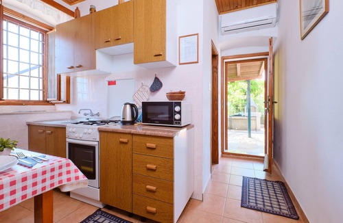 Sveti Jakov Apartment | Beautiful apartment in Stivan