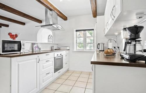 Varbjerg Apartment | Beautiful Apartment In Tommerup