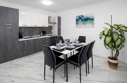 Murine Apartment | Beautiful apartment in Umag with WiFi