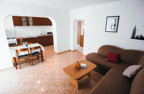Vodice Apartment | Beautiful apartment in Vodice with WiFi