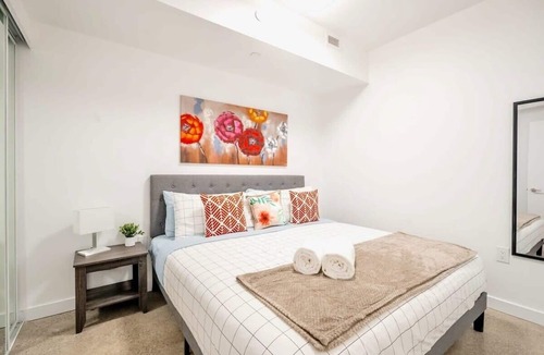 Downtown Toronto Apartment | Beautiful Apartment Near to Downtown!