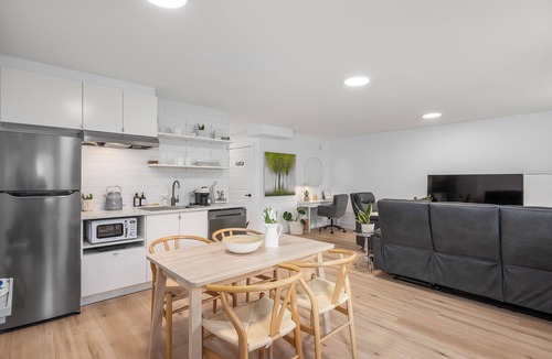 Seabright Apartment | Beautiful Apartment on Peggys Cove Rd in Seabright