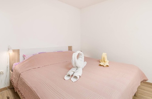 Golovik Apartment | Beautiful apartment surrounded by quiet nature.