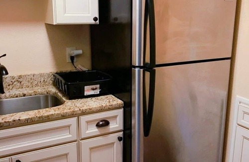 Greensboro Apartment | Beautiful apartment in Historical Downtown Location.
