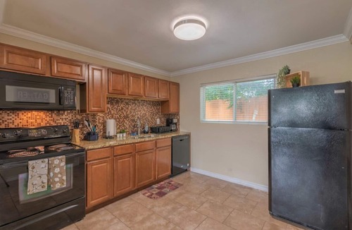 Mahncke Park Apartment | Beautiful Apartment @ The Botanical Gardens #4