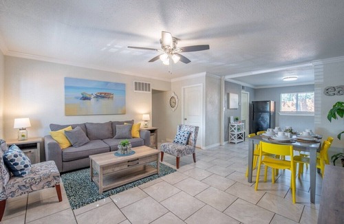 Mahncke Park Apartment | Beautiful Apartment @ The Botanical Gardens #6