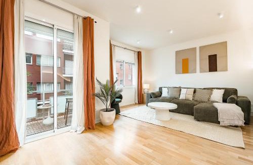 El Guinardo Apartment | Beautiful apartment with Balcony in Barcelona