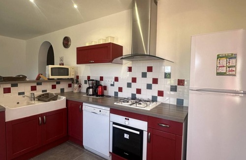 Aregno Apartment | Beautiful apartment with garden