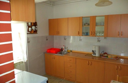 Kampor Apartment | Beautiful Apartment With Balcony on Island Rab