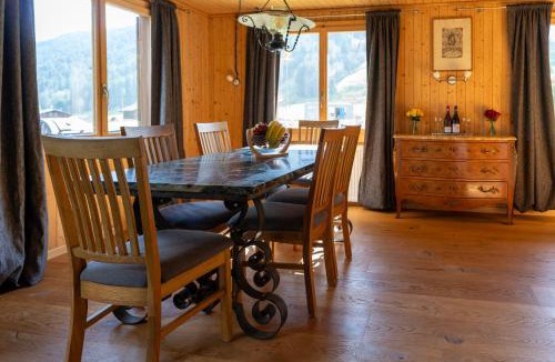 Feutersoey Apartment | Beautiful Apartment With Stunning View - Chalet Mutthorn