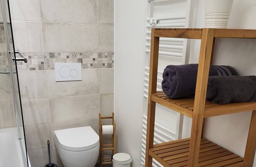 Ferney-Voltaire Apartment | Beautiful appartment divided into 2 soundproof studios