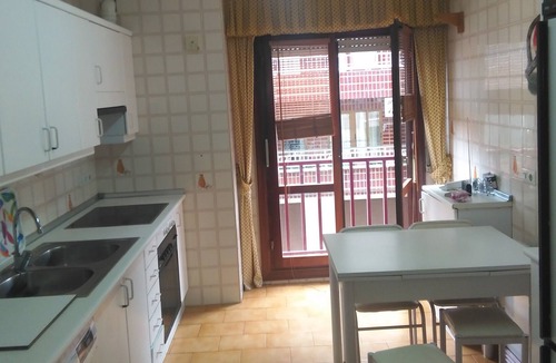 Mundaka Apartment | Beautiful apt comfortable downtown family Mundaka Urdaibai