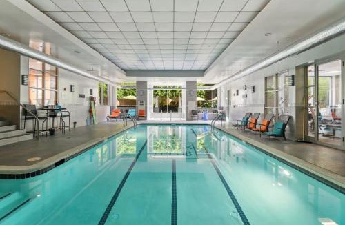 Crystal City Apartment | Beautiful & Apt W Pool Access All-Year