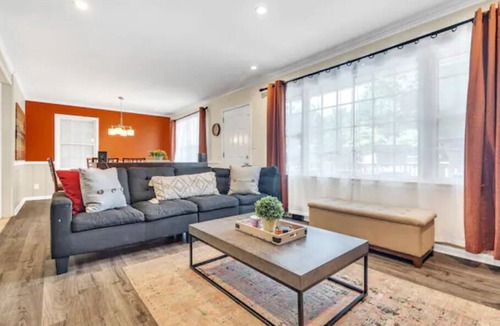 East Point House | Beautiful Atlanta 4BR House w/ Pool!