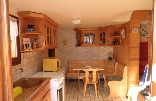 Villard-sur-Doron Ski Chalet | Beautiful authentic Savoyard chalet