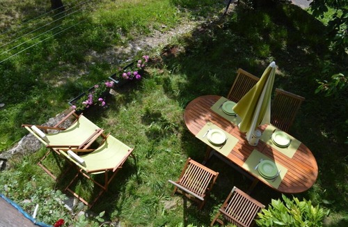 Villard-sur-Doron Ski Chalet | Beautiful authentic Savoyard chalet