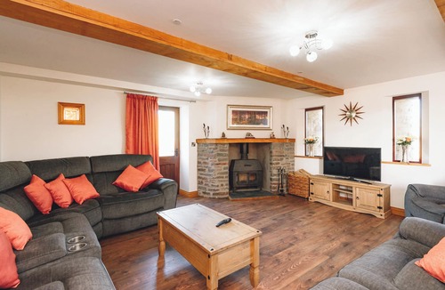 Brecon House | Beautiful Barn Conversion in the Brecon Beacons