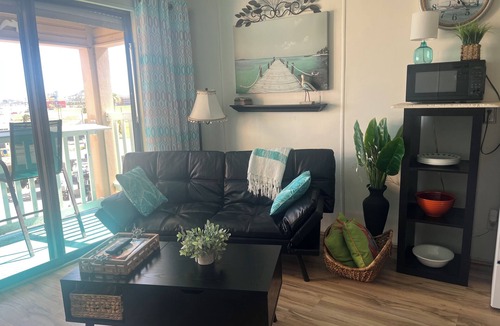 North Beach Condo | Beautiful Bayfront Water View