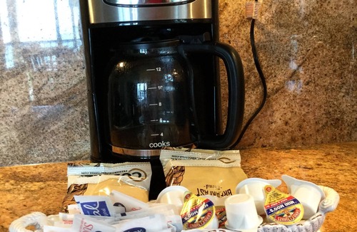 Seacrest Condo | Beautiful Beachfront 2 BR-2 Bath Condo —No Pets—