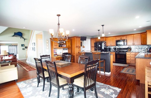 Town Bank House | Beautiful Beach front Cape May home