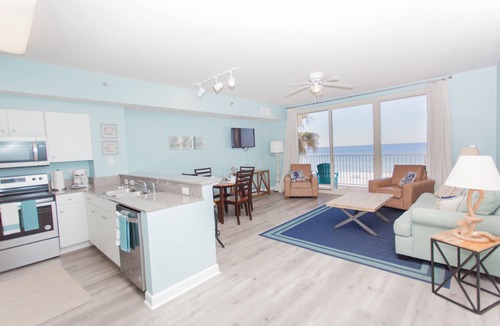 Panama City Beach Condo | Beautiful Beachfront 2nd Floor Condo w/Direct Gulf Views Panama City Beach, FL