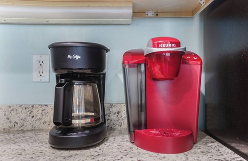 Gulf Shores Condo | Beautiful Beachfront Bliss in Gulf Shores!